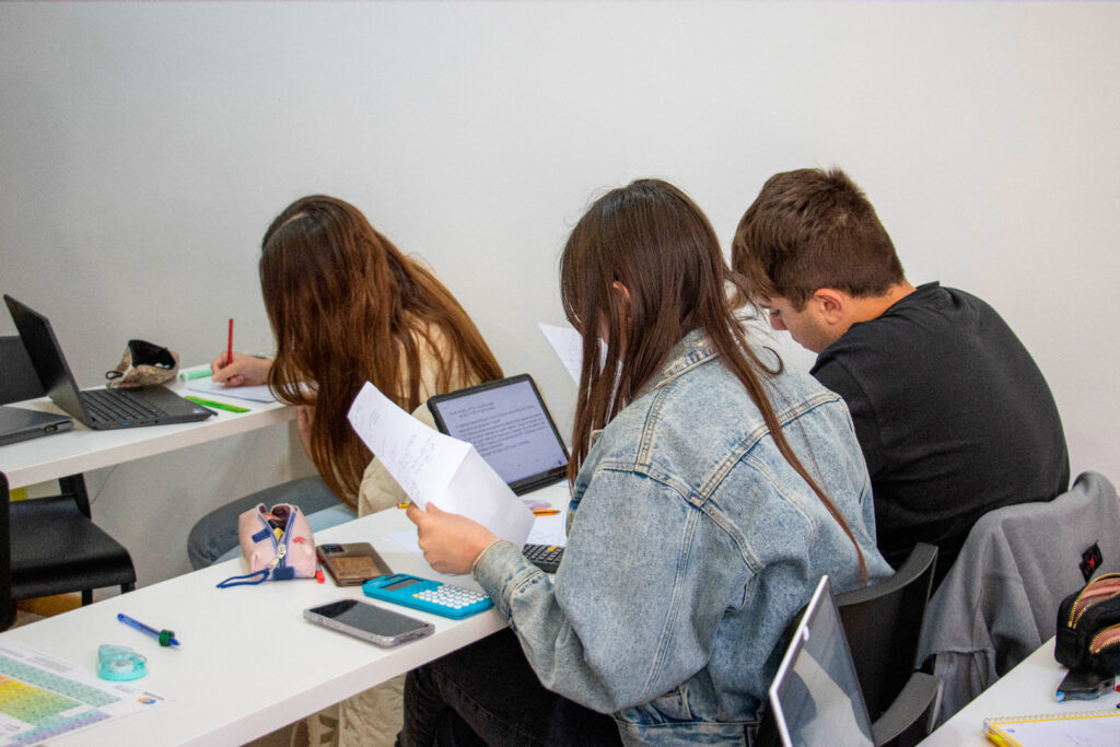 U.D. Cirera y Acadèmia A Punt ponen en marcha el proyecto A Punt x l’Esport.